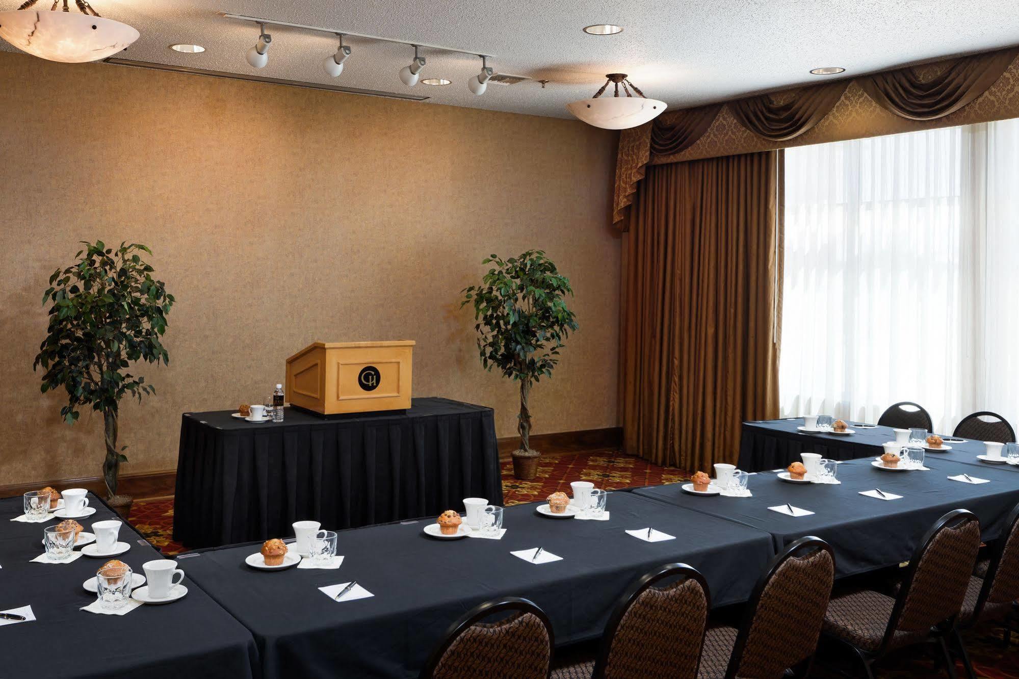 Clubhouse Hotel Sioux Falls Dış mekan fotoğraf